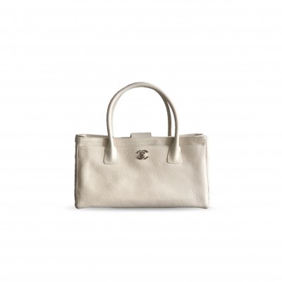 CHANEL CAVIAR SMALL CERF EXECUTIVE TOTE BAG (32*17.5*13cm) 